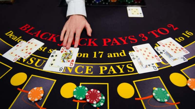 Classic Blackjack rewards 3:2 on a natural 21